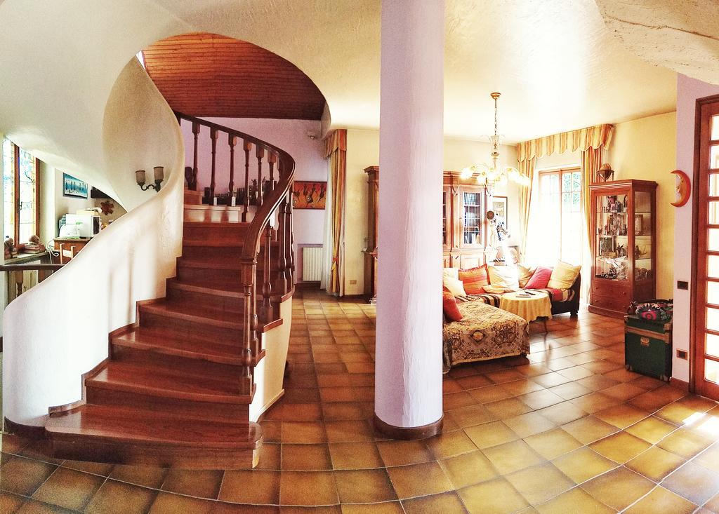 Guesthouse La Villa Zanica ภายนอก รูปภาพ